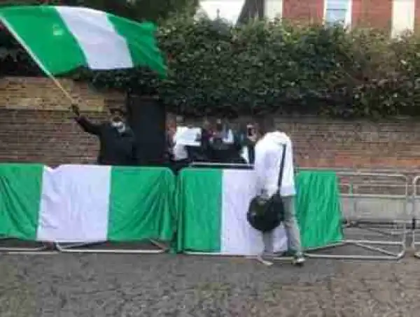 Nigerians Hold Vigil In Front Of Abuja House, London, Chant "Buhari Go Home" (Photos, Video)